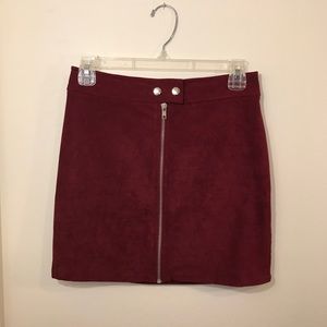 Kendall & Kylie suede zipper skirt